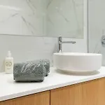 Bellevue | Sea & River View | Garage Apartamento *