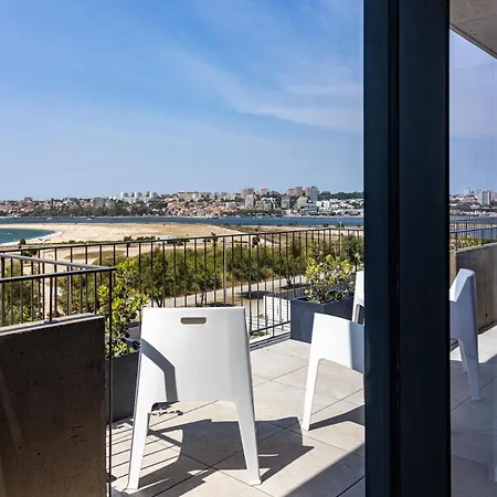 Bellevue | Sea & River View | Garage Lejlighed *