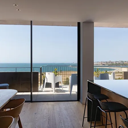 Lejlighed Bellevue | Sea & River View | Garage *