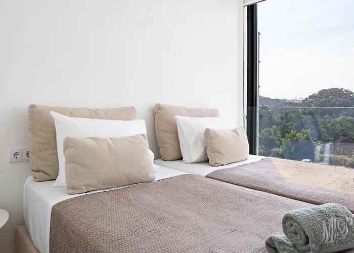 Bellevue Living Sea And By Mp *